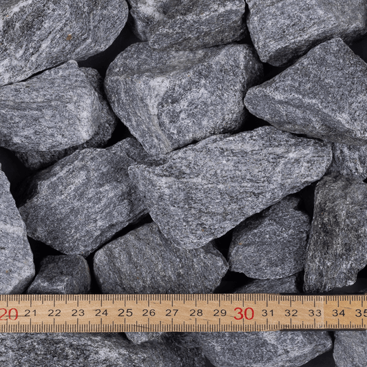 Grå Granitskærver 32-50 mm - DSB-skærver - Zoom - fra Tiplevering.dk