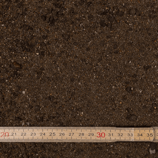 Topdress / Plænedress til græsplæne - Zoom - fra Tiplevering.dk