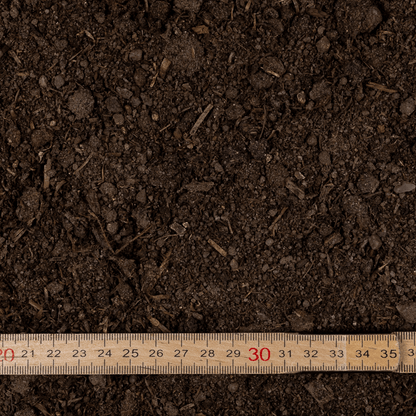 Topdress med Naturgødning - Til græsplæne - Zoom - fra Tiplevering.dk